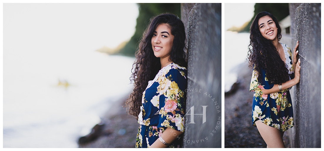 Beachy senior portraits with floral outfit inspo | Photographed by Tacoma Senior Photographer Amanda Howse