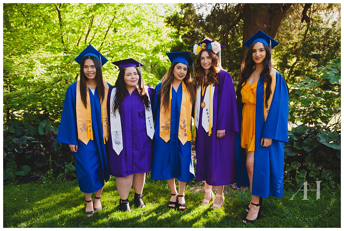Group portrait session with graduating seniors photographed by Amanda Howse